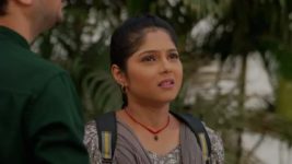 Chotya Bayochi Mothi Swapna S01 E382 Satyasaathi Ladhai