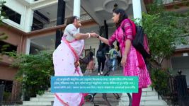 Aay Tobe Sohochori S01E46 Barfi Protects Sohochori Full Episode