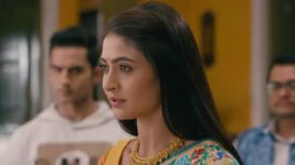 Mehndi Hai Rachne Waali (star plus) S01E04 Pallavi Meets Raghav Full Episode