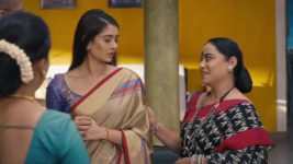 Mehndi Hai Rachne Waali (star plus) S01E12 Raghav Has a Change of Heart? Full Episode