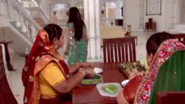 Saath Nibhana Saathiya S01E452 Rashi hides the gift for Jigar from Kokila Full Episode