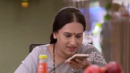 Nivedita Majhi tai S01 E10 Nivedita Meets Kunal