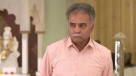 Abol Preetichi Ajab Kahani S01 E156 Yamini Embarrasses Mayuri's Father