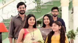 Falna (Jalsha) S01E130 Beni Takes up a Challenge Full Episode