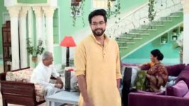 Falna (Jalsha) S01E202 Ashalata Arrives with Guruji Full Episode