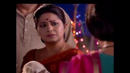 Mon Niye Kachakachi S01E04 Labanya decides to adopt a child Full Episode