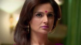 Saraswatichandra S07E41 Kusum's request to Danny Full Episode