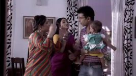 Mon Niye Kachakachi S01E07 Labanya tends to Ranveer Full Episode