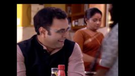 Mon Niye Kachakachi S01E09 Parama goes to Ranveer's office Full Episode