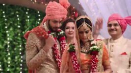 Piya Albela S01E99 19th July 2017 Full Episode