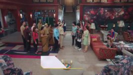 Yeh Hai Chahatein S03 E86 Samrat's House Is Raided