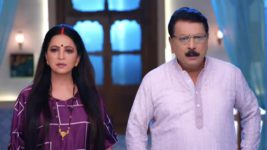 Suhaagan S01 E375 Bindiya brings a twist