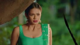 Ankahee Dastaan S01E24 Vedashri Saves Ansh Full Episode