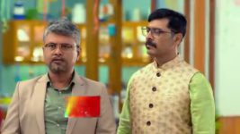 Ekka Dokka S01E06 Radhika Feels Humiliated Full Episode