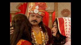 Kiranmala S06E14 Katkati watches over Kiranmala Full Episode