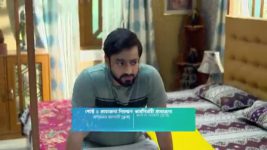 Madhabilata S01E31 Shobuj Pleads with Madhabilata Full Episode