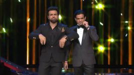 Nach Baliye S07E19 Upen, Karishma's stunning act Full Episode