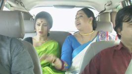 Punni Pukur S04E01 Debjit Threatens Mamoni Full Episode