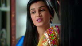 Saraswatichandra S07E28 Kumud tells Kusum about Ghuman Full Episode