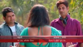 Saraswatichandra S07E43 Kumud notices Ghuman's picture Full Episode