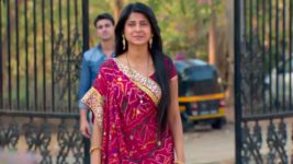 Saraswatichandra S07E62 Danny gives the papers to Vidya Full Episode