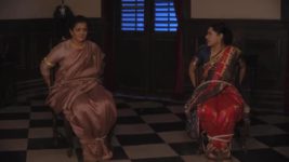 Vidrohi (Star Plus) S01E124 Kalyani Helps Radhamani Escape Full Episode