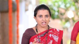 Lakshmi Baramma S02 E378 Keerthi meets the kidnappers