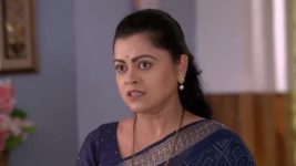 Nivedita Majhi tai S01 E102 A Dysfunctional Family