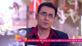 Ek Shringaar Swabhiman S01E63 15th March 2017 Full Episode