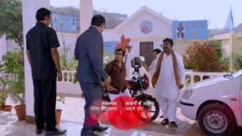 Har Shaakh Pe Ullu Baithaa Hai S01E20 Chaitu Unveils His Statue Full Episode