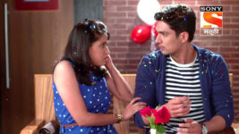 Sare Tujhyach Sathi S01 E16 Shruti Invites Kartik To A Party