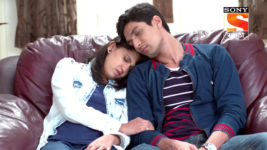 Sare Tujhyach Sathi S01 E32 Kartik And Shruti Fall Asleep Together