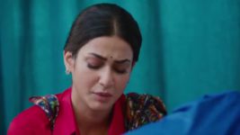 Badal Pe Paon Hai S01 E111 Rajat In The Hospital